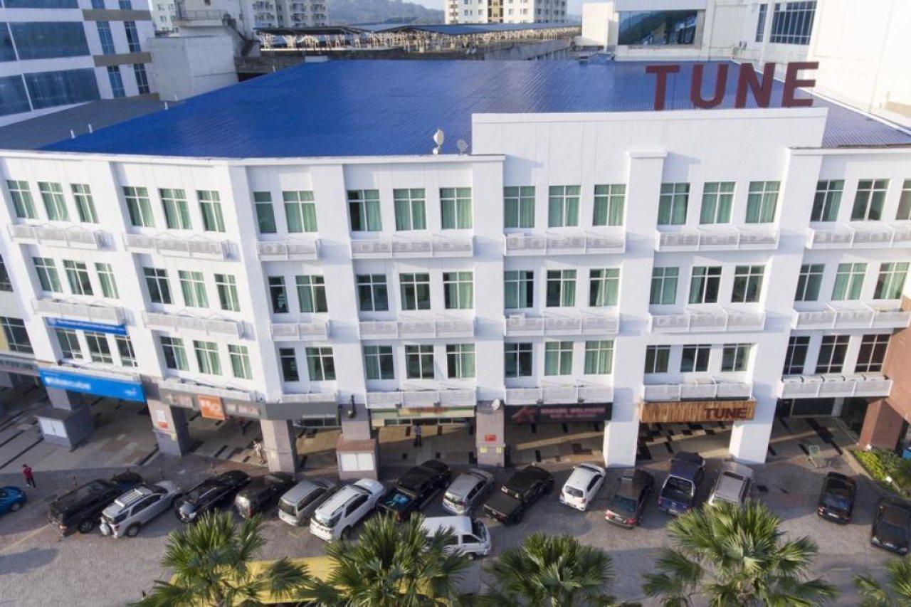 Tune Hotel - 1Borneo Kota Kinabalu Esterno foto